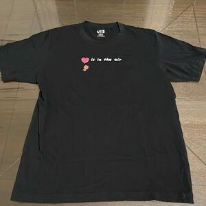 Uniqlo X Line Friends Black Shirt size Medium